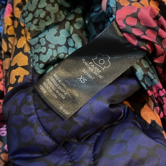 Farm Rio Neon Mushroom Recycled Polyester Reversible Puffer Jacket Size XS NWT - Picture 13 of 17